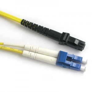 Hybrid patchcord LCPC-SCPC SM Duplex